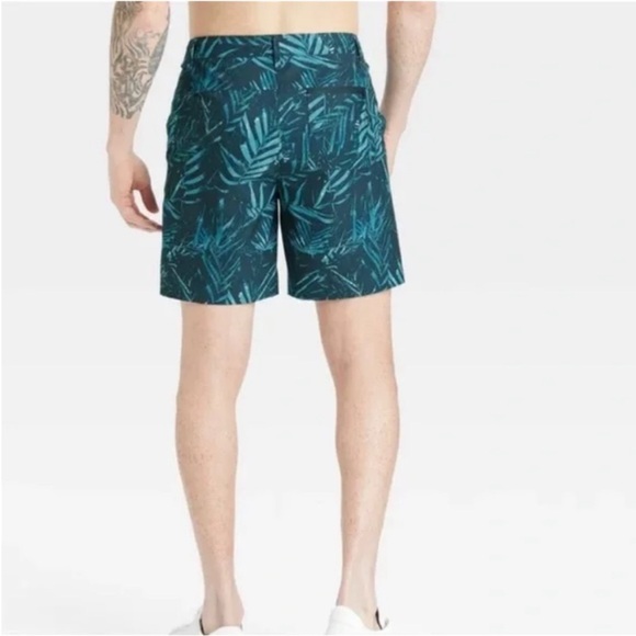 all in motion Tropical Blue Leaf Hybrid Shorts - Picture 1 of 5